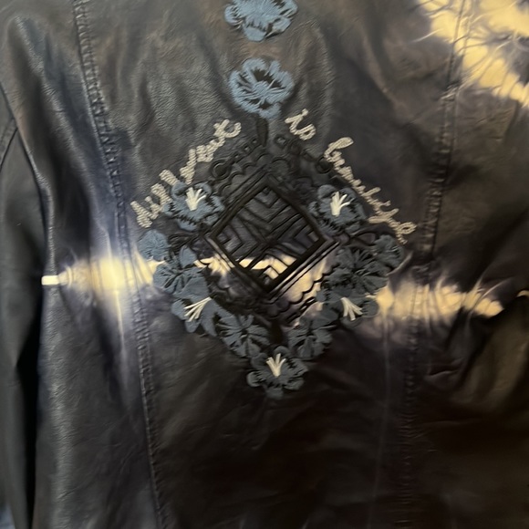 Desigual blue and white faux leather jacket - Picture 4 of 5